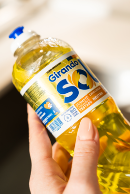 detergente lava louças girando sol