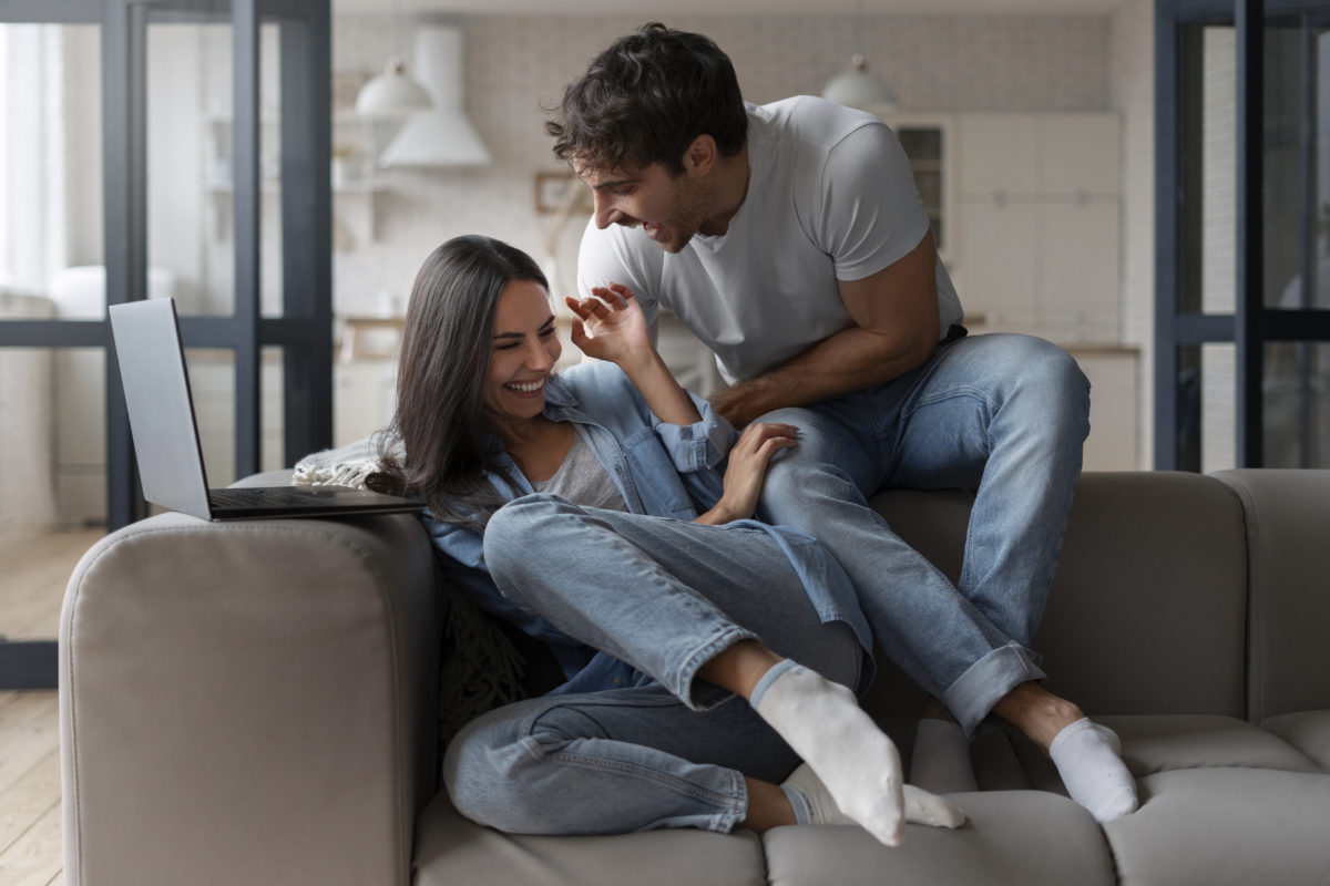 Como dividir as tarefas de casa entre o casal torne a rotina mais leve