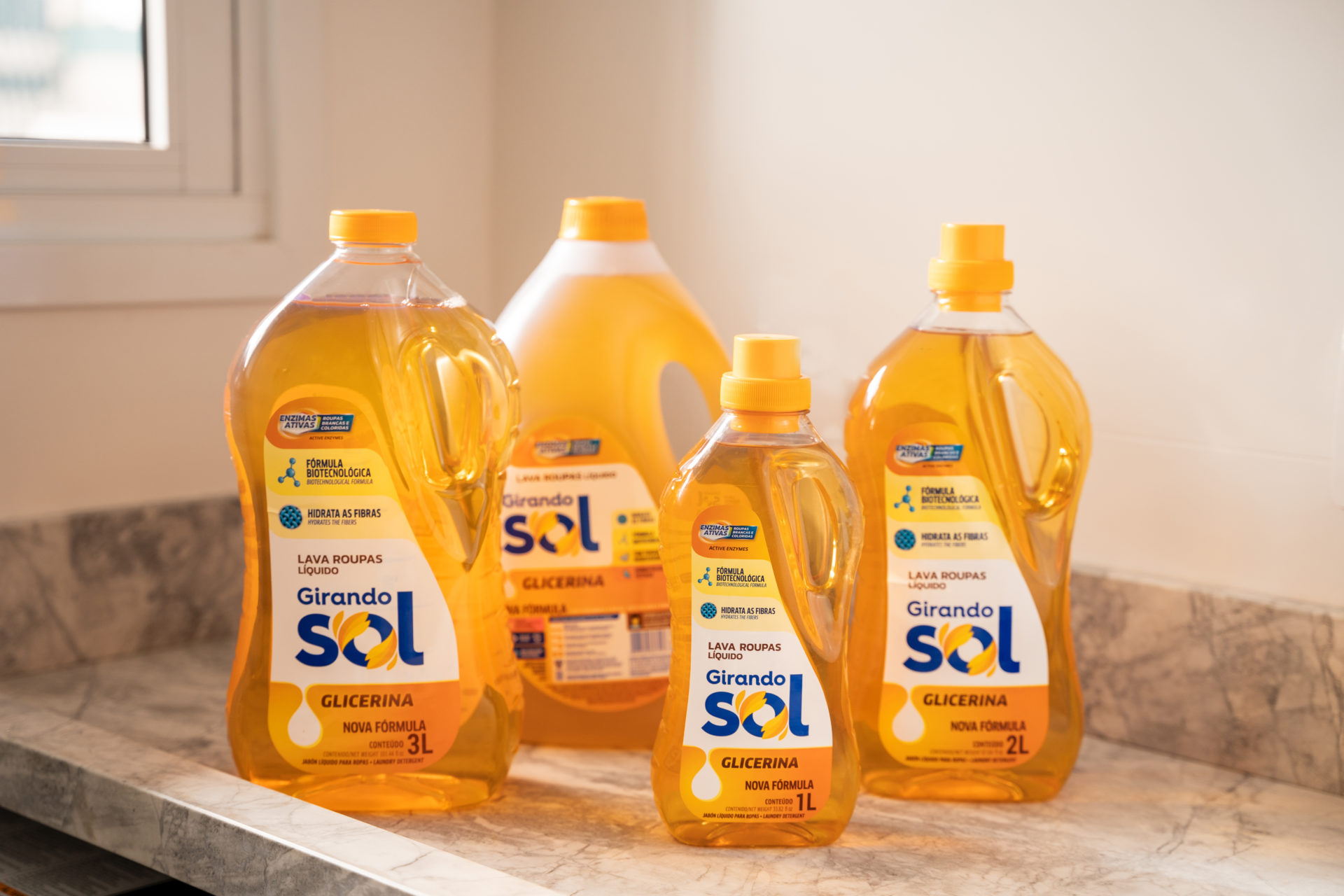 Lava Roupas Líquido Girando Sol: tecnologia, cuidado e perfume para todos os momentos